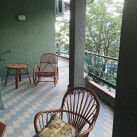 Couette-café Assueli Assemini